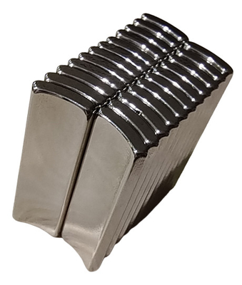 खरीदें कस्टम आर्क आकार BLDC मोटर Neodymium चुंबक R14.5 x R17.5 x 40 N50SH औद्योगिक उपयोग online manufacture